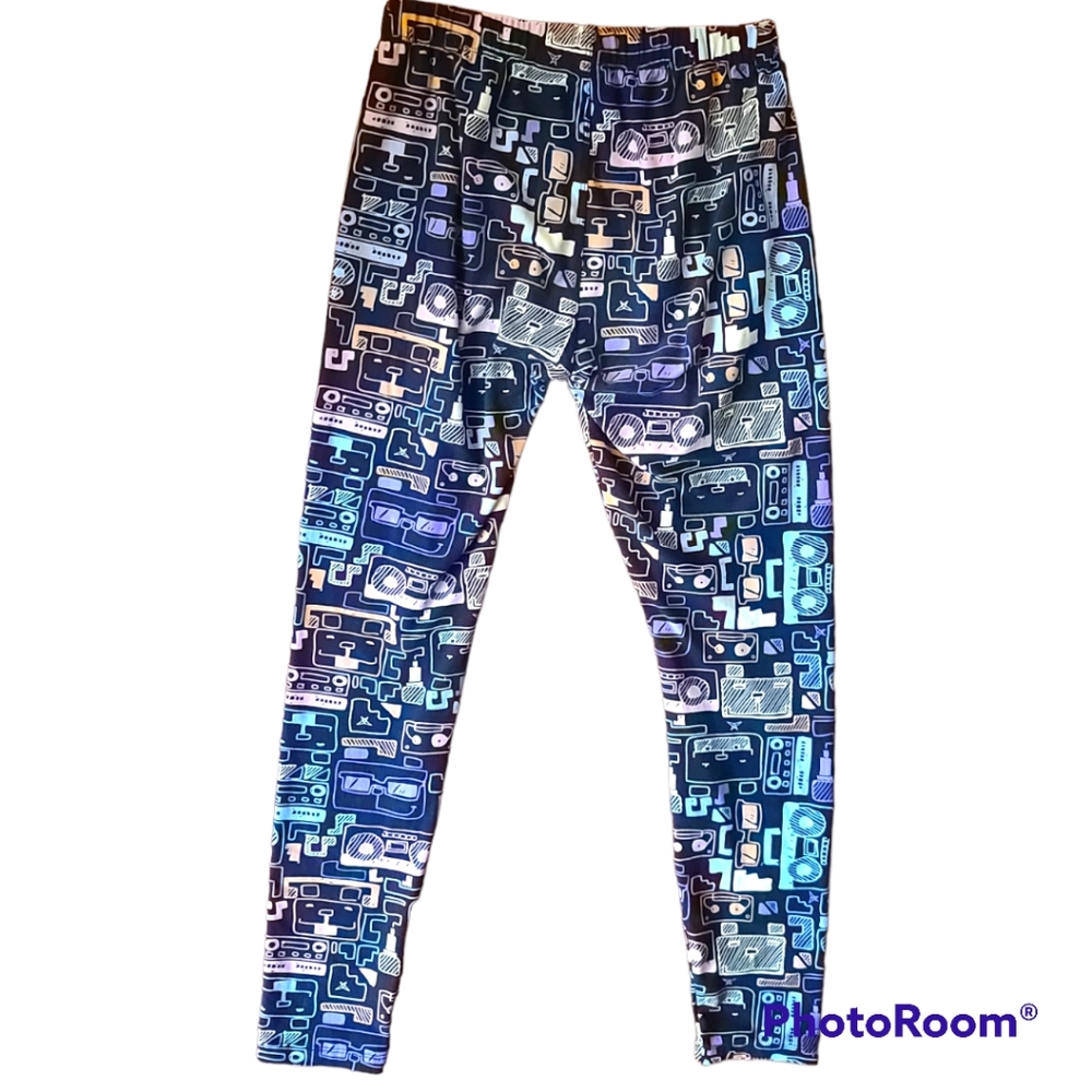📼2/$20 Sweetlegs Retro